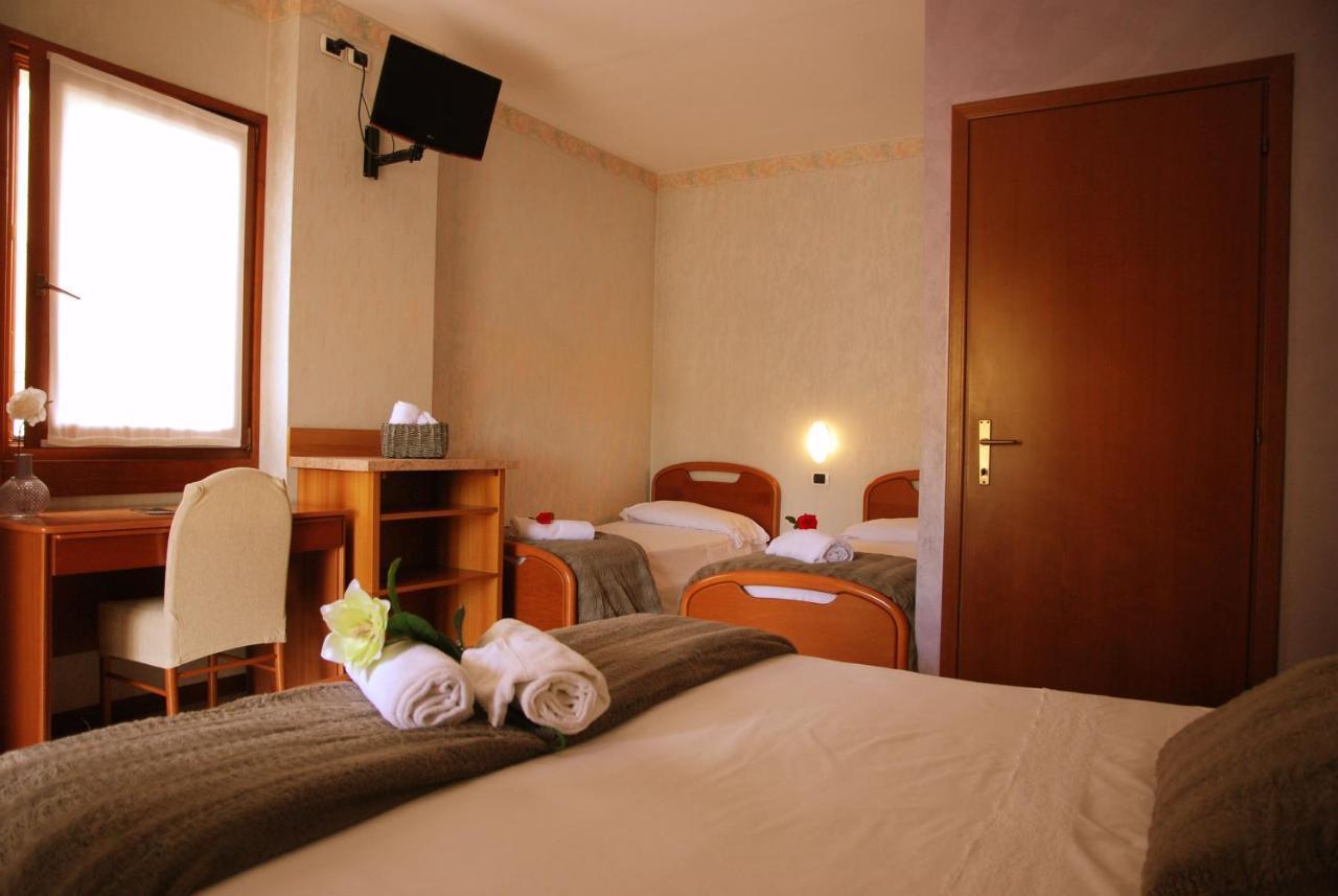 Hotel Andreis Cavaion Veronese Extérieur photo