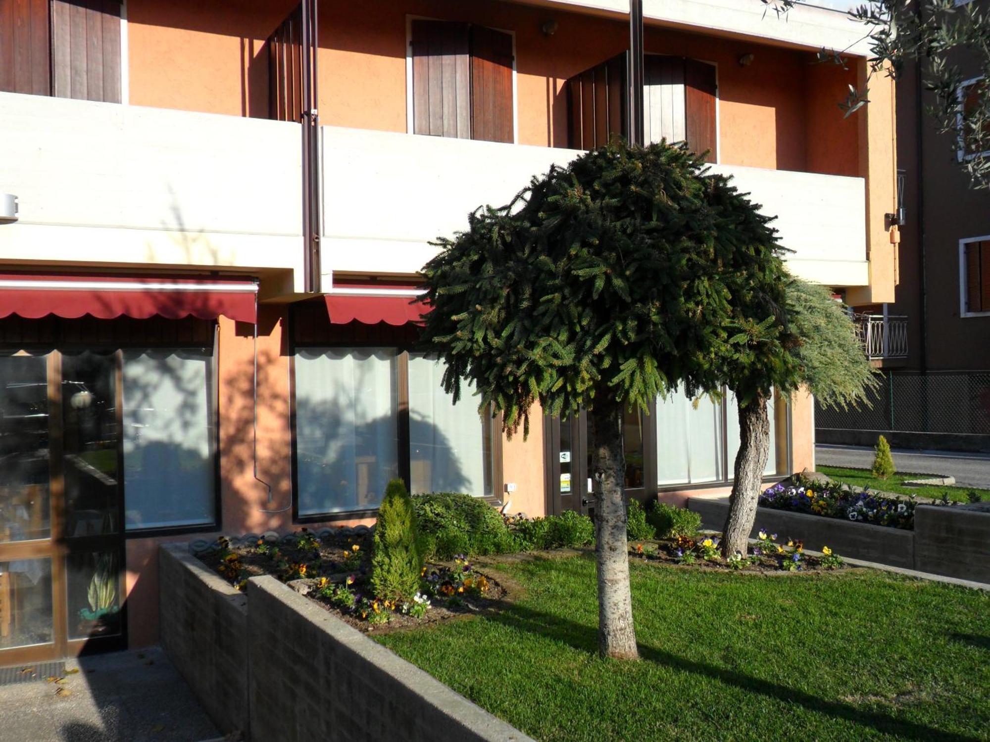 Hotel Andreis Cavaion Veronese Extérieur photo